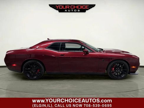 Used 2023 Dodge Challenger SRT Hellcat RWD image 9