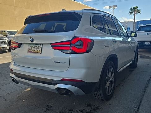 Used 2024 BMW X3 sDrive30i image 3