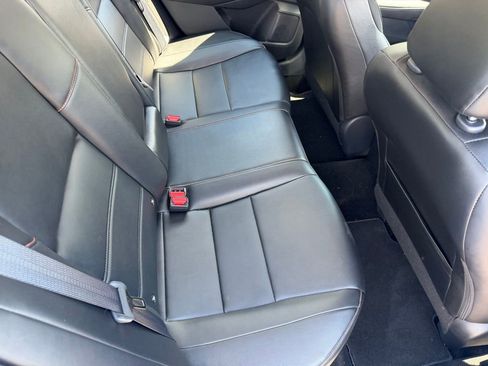Used 2023 Nissan Sentra SR w/ SR Premium Package FWD image 16