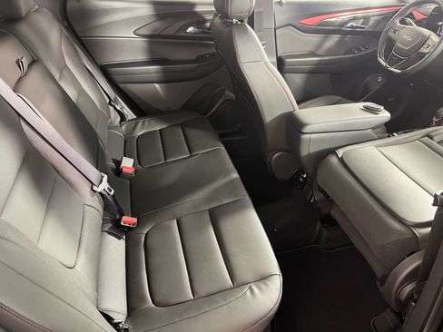 New 2026 Chevrolet Trax RS w/ Sunroof Package image 17