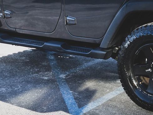 Used 2016 Jeep Wrangler Unlimited Sport w/ Quick Order Package 24S image 16