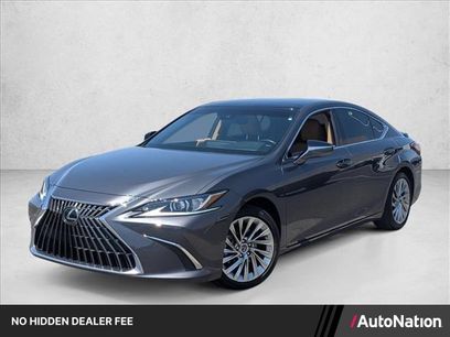 Used 2023 Lexus ES 350 w/ Accessory Package (Z2)
