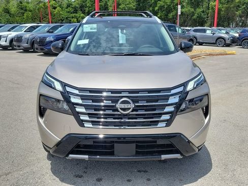 Certified 2026 Nissan Rogue Platinum AWD/4WD image 6
