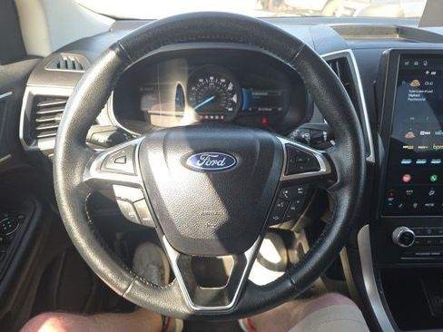 Used 2024 Ford Edge SEL AWD/4WD image 17