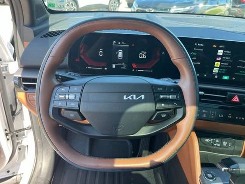Used 2026 Kia Sportage X-Line w/ X-Line Premium Package AWD/4WD image 16