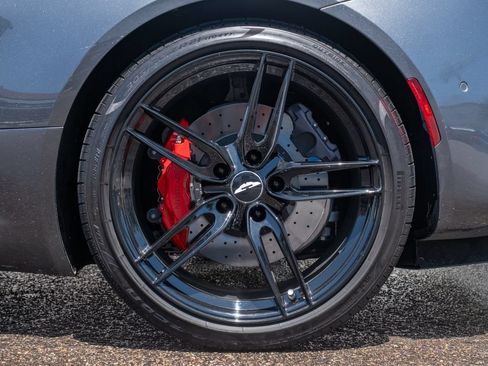 Used 2020 Aston Martin DBS Superleggera Volante RWD image 7