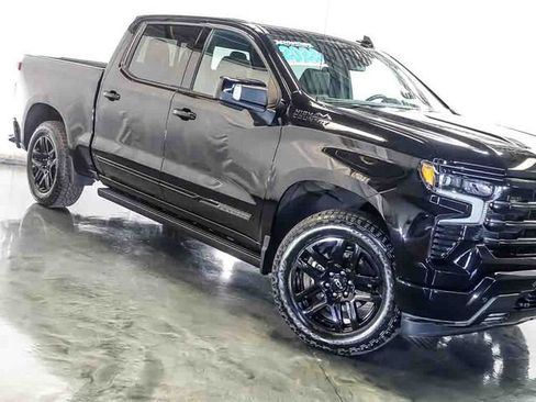 Used 2026 Chevrolet Silverado 1500 High Country w/ Midnight Edition AWD/4WD image 5