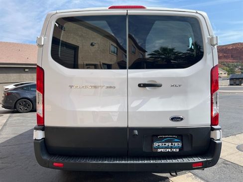 Used 2022 Ford Transit 350 XLT RWD image 26