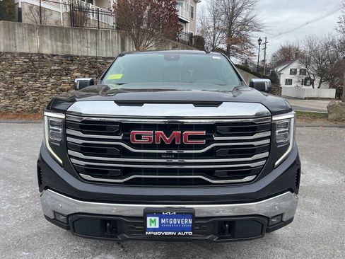 Used 2022 GMC Sierra 1500 SLT w/ SLT Premium Plus Package image 8