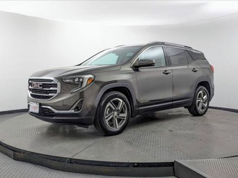Used 2020 GMC Terrain SLT w/ Preferred Package AWD/4WD image 2