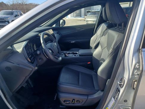 Used 2023 Lexus RX 350 Premium Plus w/ Accessory Package (Z1) image 7