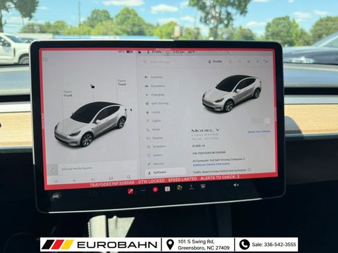 Used 2022 Tesla Model Y Long Range AWD/4WD image 35