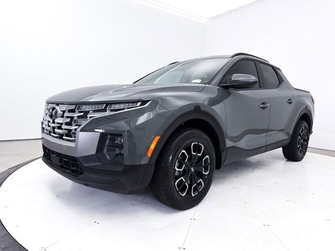 Used 2023 Hyundai Santa Cruz SEL Premium image 15