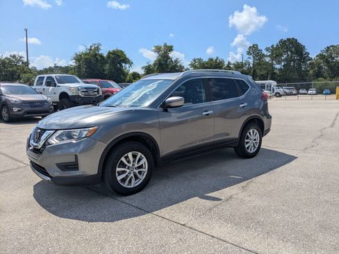 Used 2019 Nissan Rogue SV AWD/4WD image 8