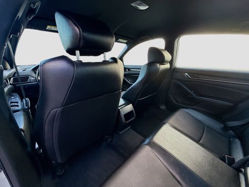 Used 2019 Honda Accord Sport image 23