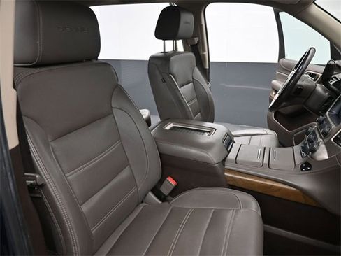 Used 2018 GMC Yukon XL Denali image 28