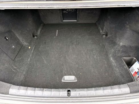 Certified 2023 BMW i7 xDrive60 w/ Executive Package 2 image 9