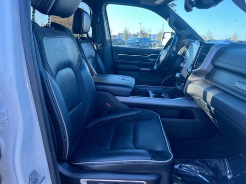 Used 2022 RAM 1500 Laramie image 29