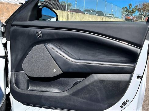 Certified 2022 Ford Mustang Mach-E Premium image 22