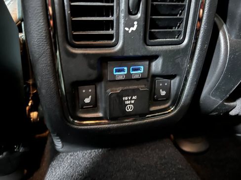 Used 2019 Dodge Durango GT image 19