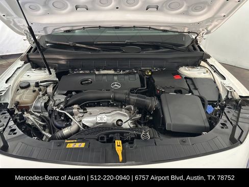 Certified 2023 Mercedes-Benz GLB 250 4MATIC image 31