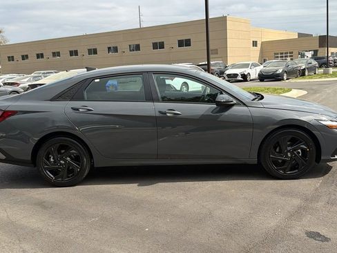 New 2026 Hyundai Elantra Sport FWD image 5
