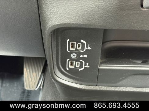 Used 2024 RAM 3500 Big Horn AWD/4WD image 28
