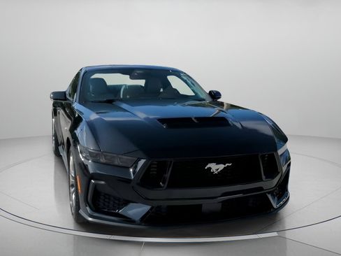 Certified 2025 Ford Mustang GT Premium image 4