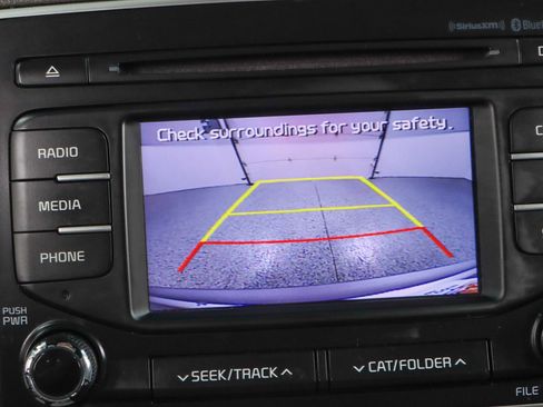 Used 2019 Kia Sportage LX image 18