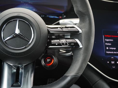 Used 2022 Mercedes-Benz EQS AMG AMG EQS image 19