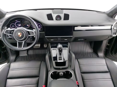 Certified 2021 Porsche Cayenne GTS image 11