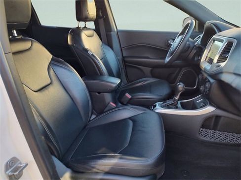 Certified 2021 Jeep Compass 80th Special Edition image 33