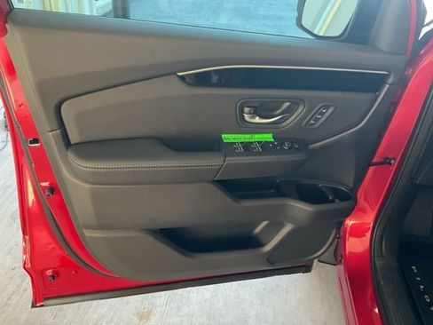 New 2026 Honda Pilot EX-L image 5