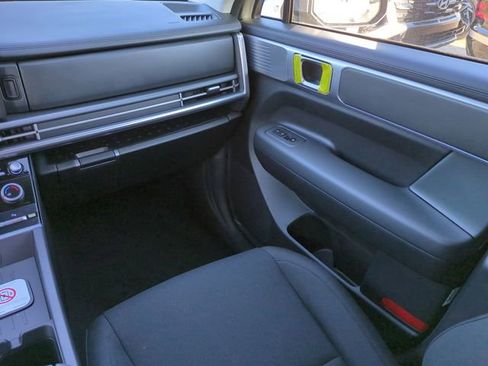 New 2026 Hyundai Santa Fe SE image 16