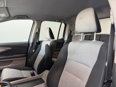 Used 2017 Honda Ridgeline RTS image 18