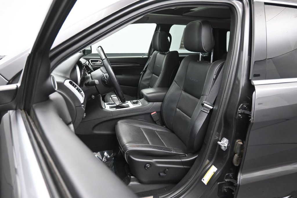 Used 2020 Jeep Grand Cherokee Summit w/ Platinum Series Group AWD/4WD image 21