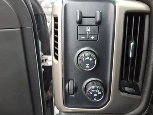 Used 2019 GMC Sierra 3500 Denali w/ Duramax Plus Package image 21