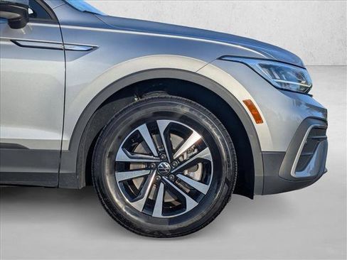 Used 2024 Volkswagen Tiguan S image 24