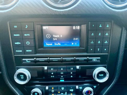 Used 2016 Ford Mustang GT RWD image 15