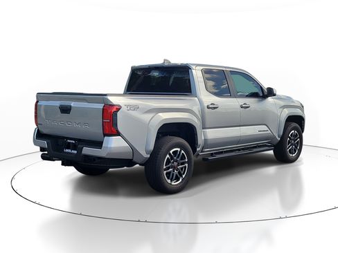 Used 2024 Toyota Tacoma TRD Sport RWD image 7