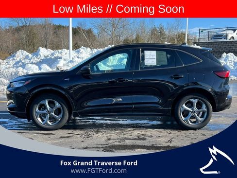 Certified 2023 Ford Escape ST-Line w/ Tech Pack #1 image 38