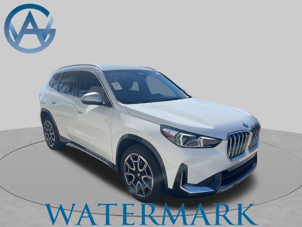 Used 2024 BMW X1 xDrive28i w/ Convenience Package AWD/4WD image 6