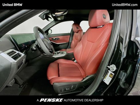 Used 2025 BMW 330i Sedan w/ Convenience Package RWD image 21