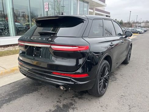 Used 2023 Lincoln Corsair Standard w/ Equipment Group 101A image 8