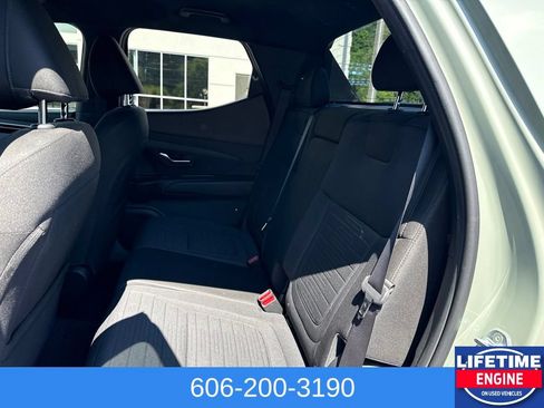 Used 2023 Hyundai Santa Cruz SEL AWD/4WD image 13
