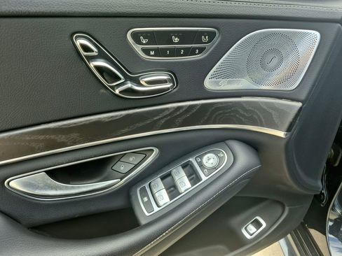 Used 2018 Mercedes-Benz S 450 Sedan image 15