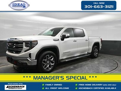 Used 2023 GMC Sierra 1500 SLT w/ SLT Premium Package