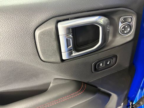 New 2026 Jeep Gladiator Rubicon AWD/4WD image 19