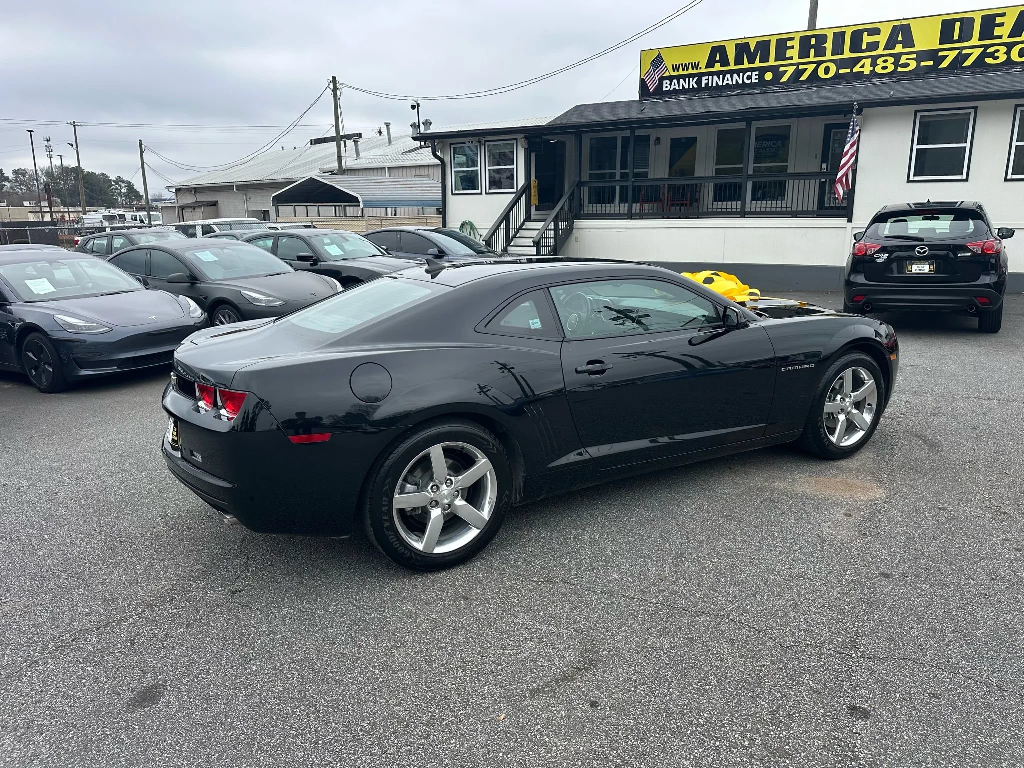Used 2011 Chevrolet Camaro LT RWD image 11