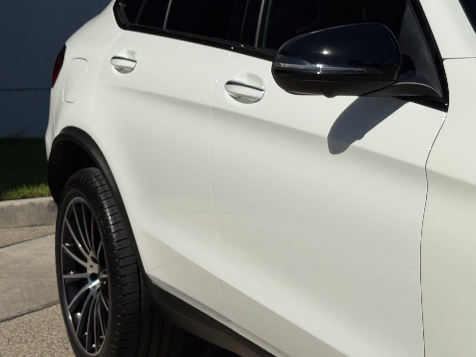 Used 2022 Mercedes-Benz GLC 300 4MATIC Coupe image 9